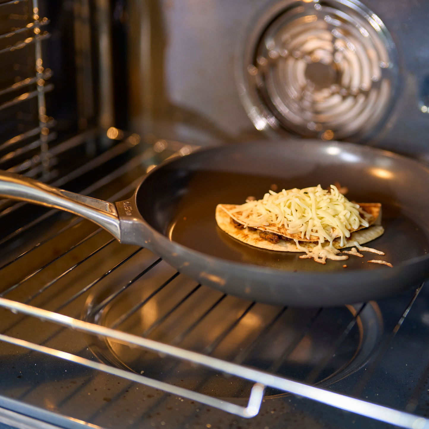 Frying pan 24 cm, Non-stick without PFAS | OnePan