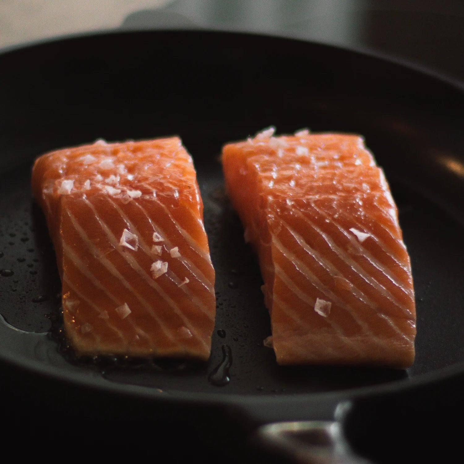 OnePan 30 cm – ger perfekt stekyta på stora portioner, PFAS-fri och enkel att rengöra.