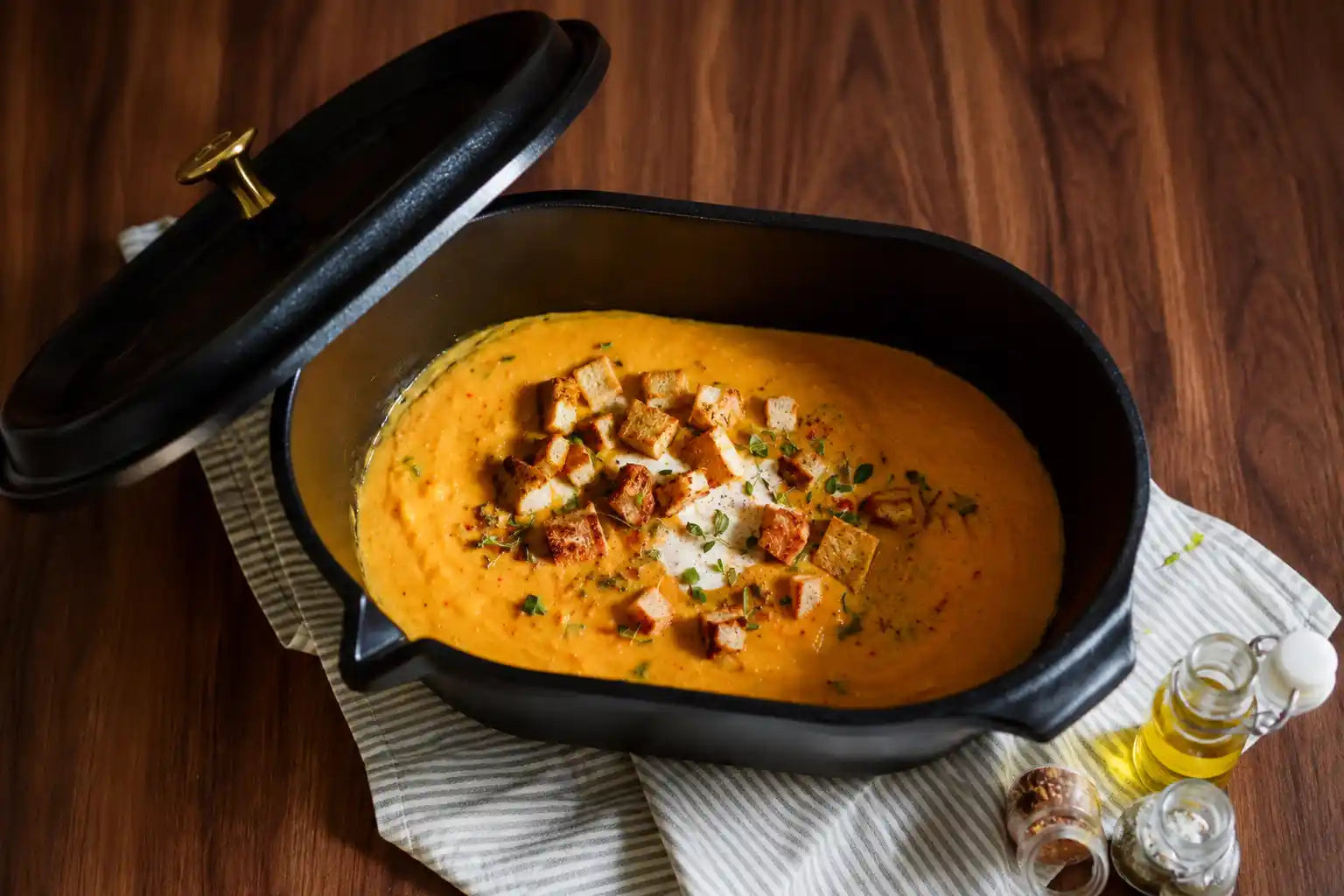 Krämig pumpasoppa med kokosmjölk och chili