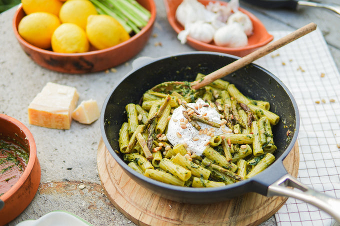 Creamy Pesto Pasta with Burrata & Lemon-Fried Asparagus