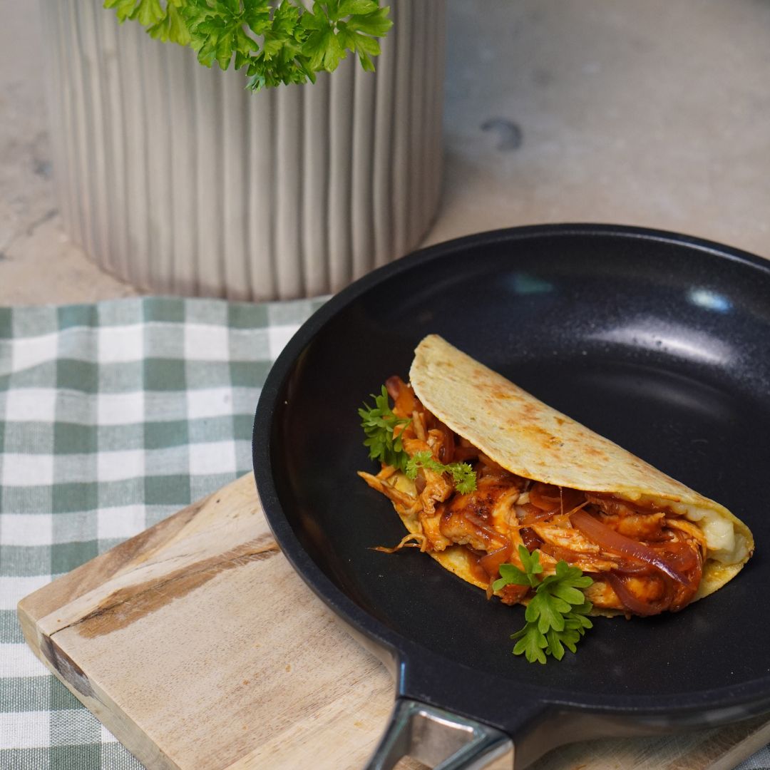 Krispiga quesadillas med BBQ-kyckling