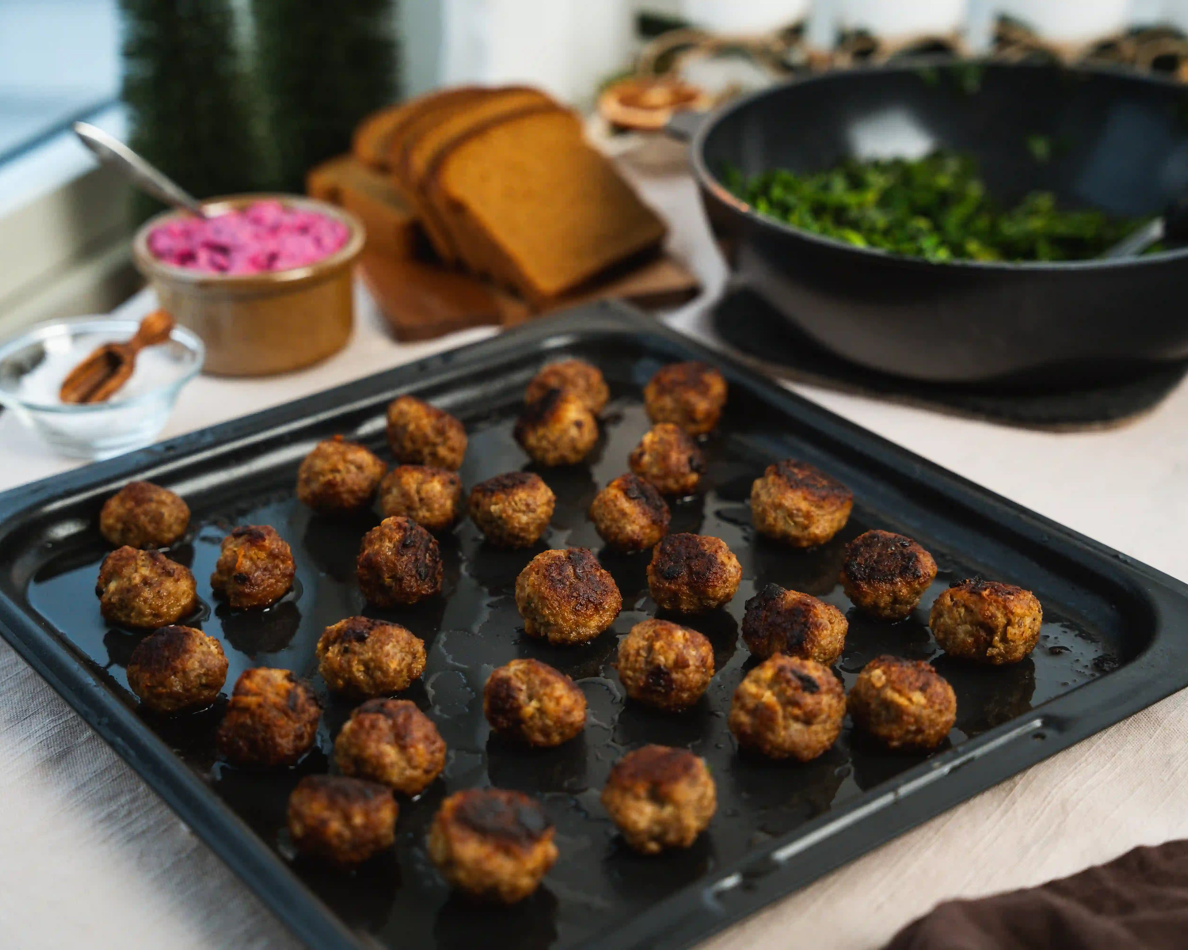 Snabbaste och enklaste sättet att göra julköttbullar