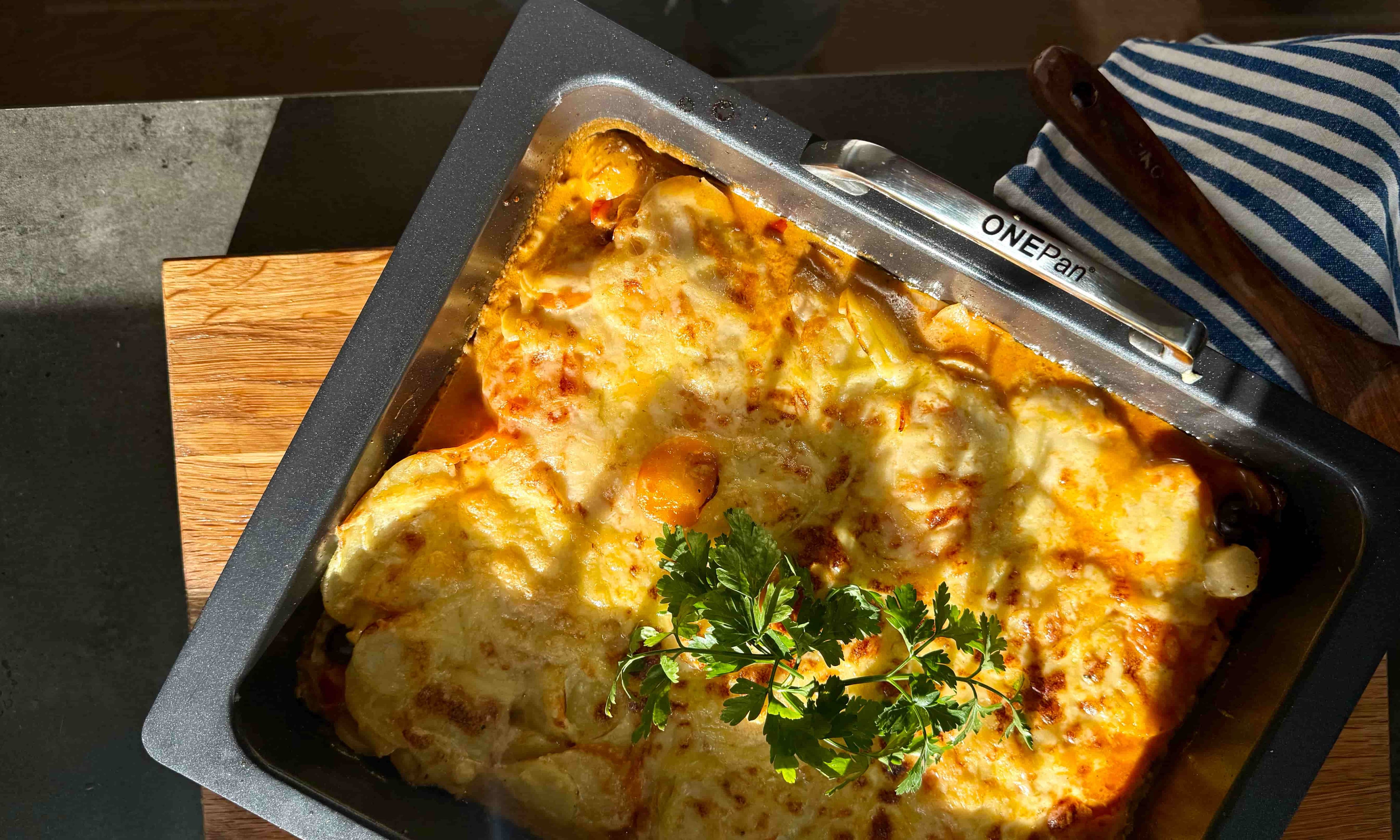 Köttfärsgratäng med potatis och grönsaker – perfekt restmat