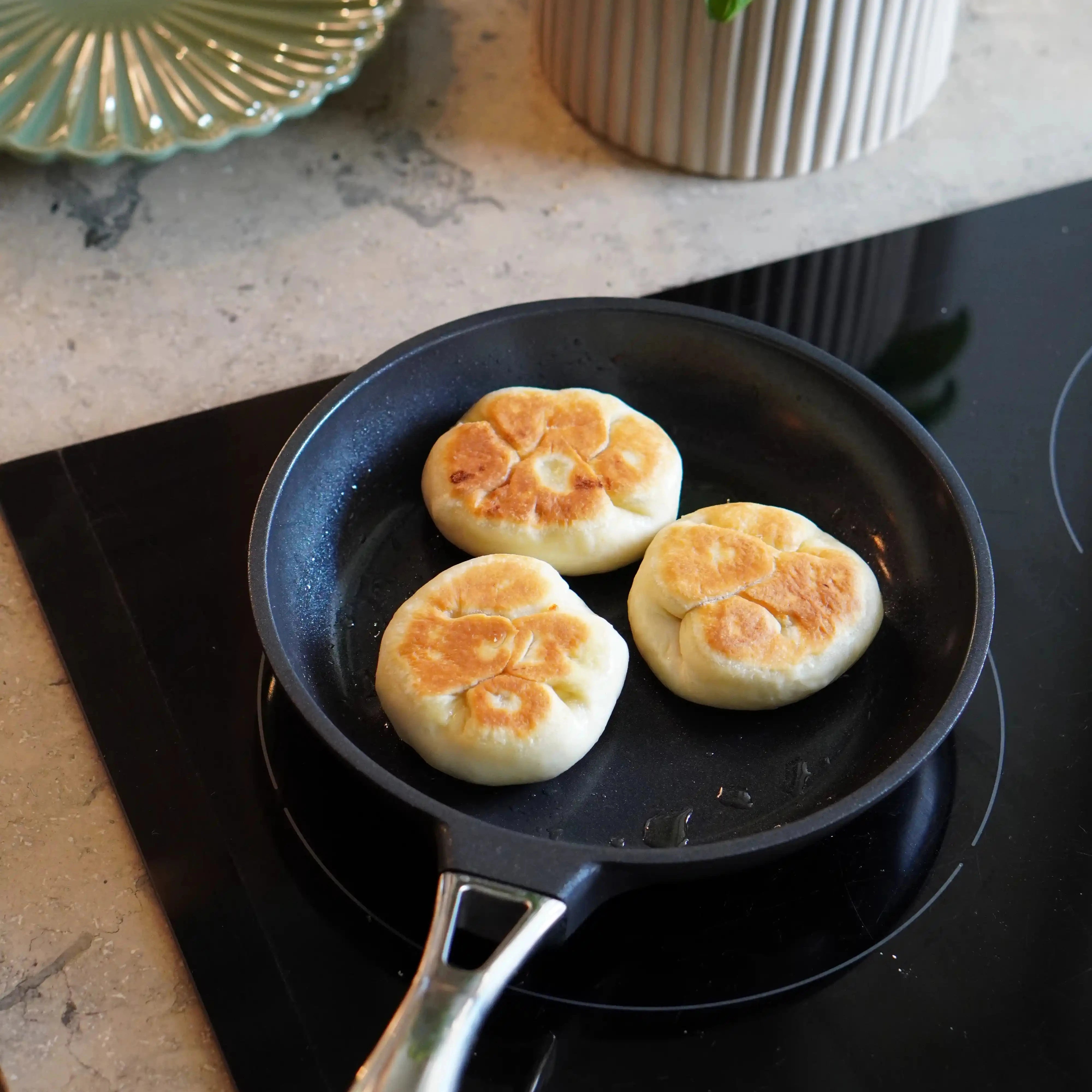 Stekpanna OnePan 20 cm – PFAS-fri non-stick för perfekt frukost och ägg.