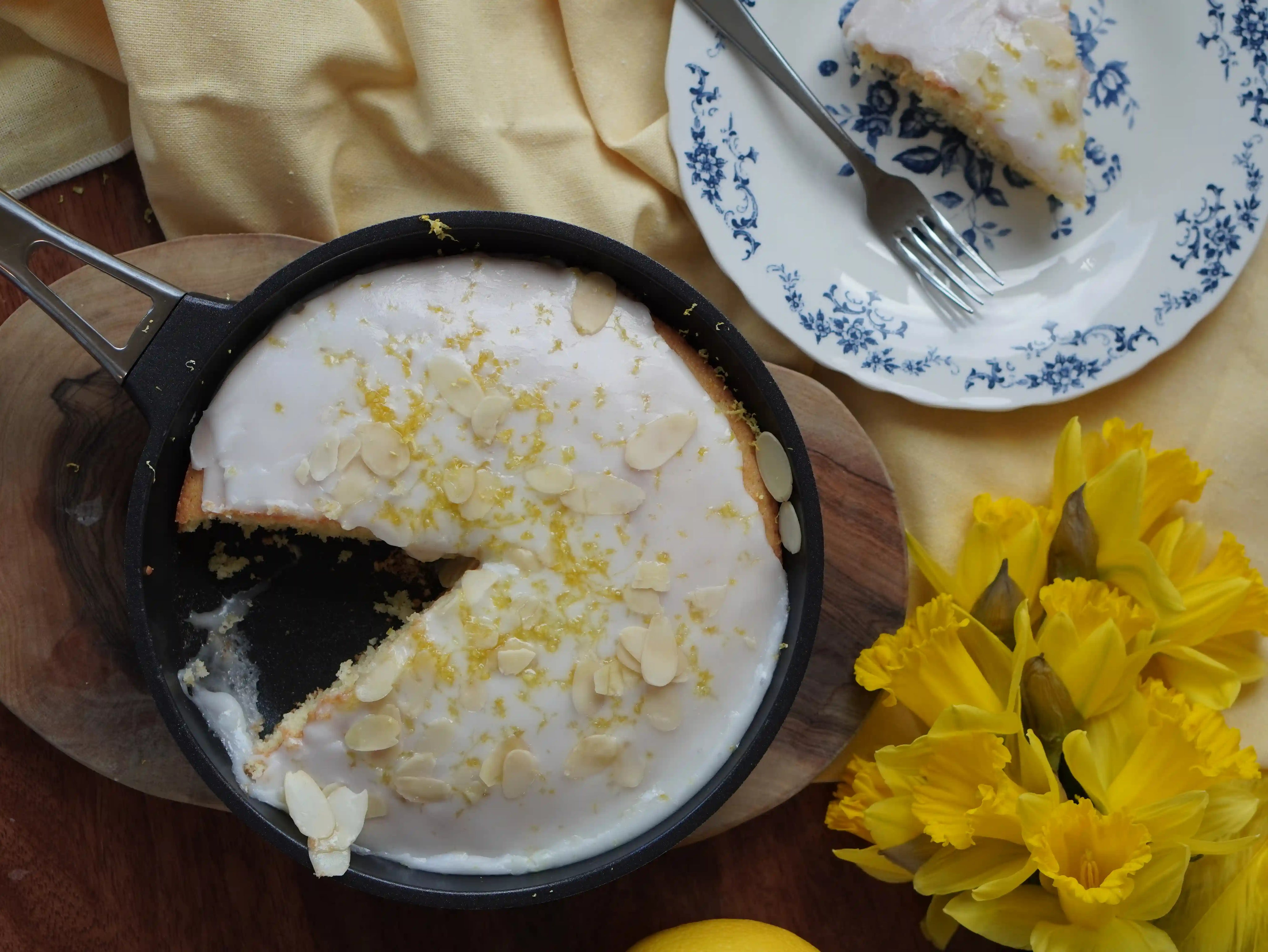 24 cm- Mindre PFAS-fri panna för frukost, dessert och vardagsrätter.