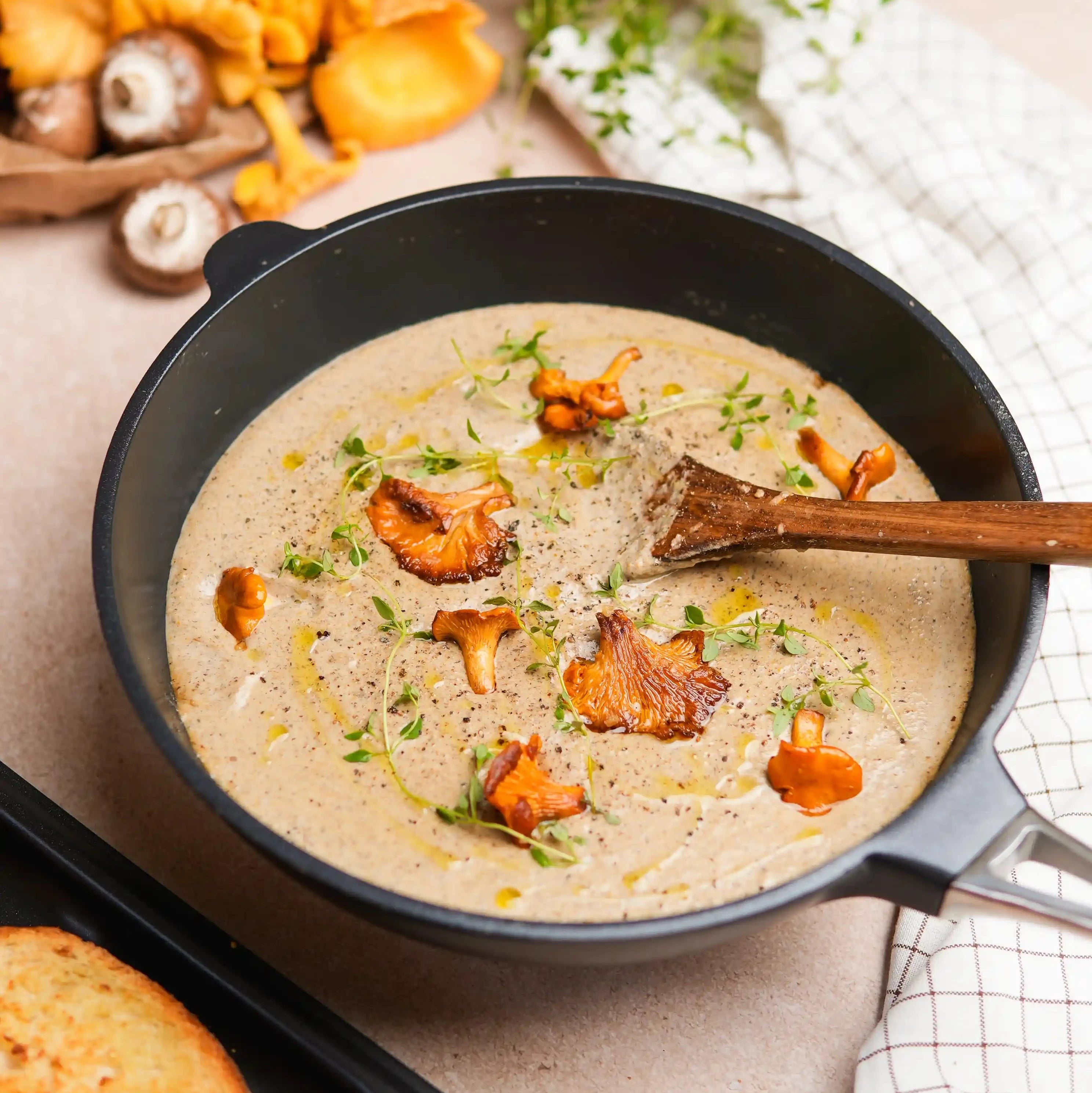 OnePan 26 – PFAS-fri stekpanna för pasta, grytor och vardagsmat.