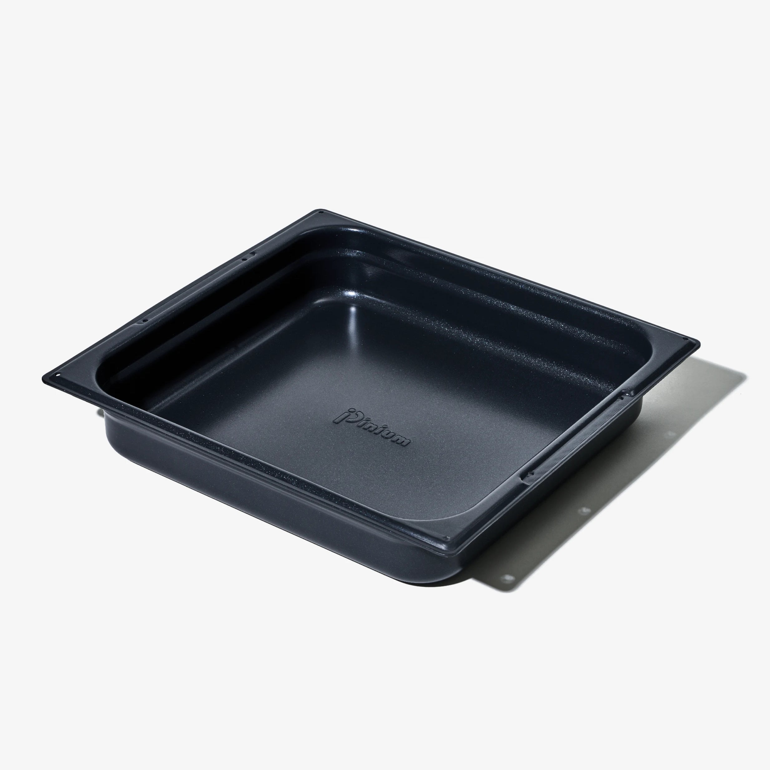 OneRoast ugnsform – tillverkad i Sverige med patenterad iPinium™-teknologi för snabbare tillagning.